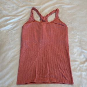 Lululemon size 8 ebb to street tank top with built in bra
